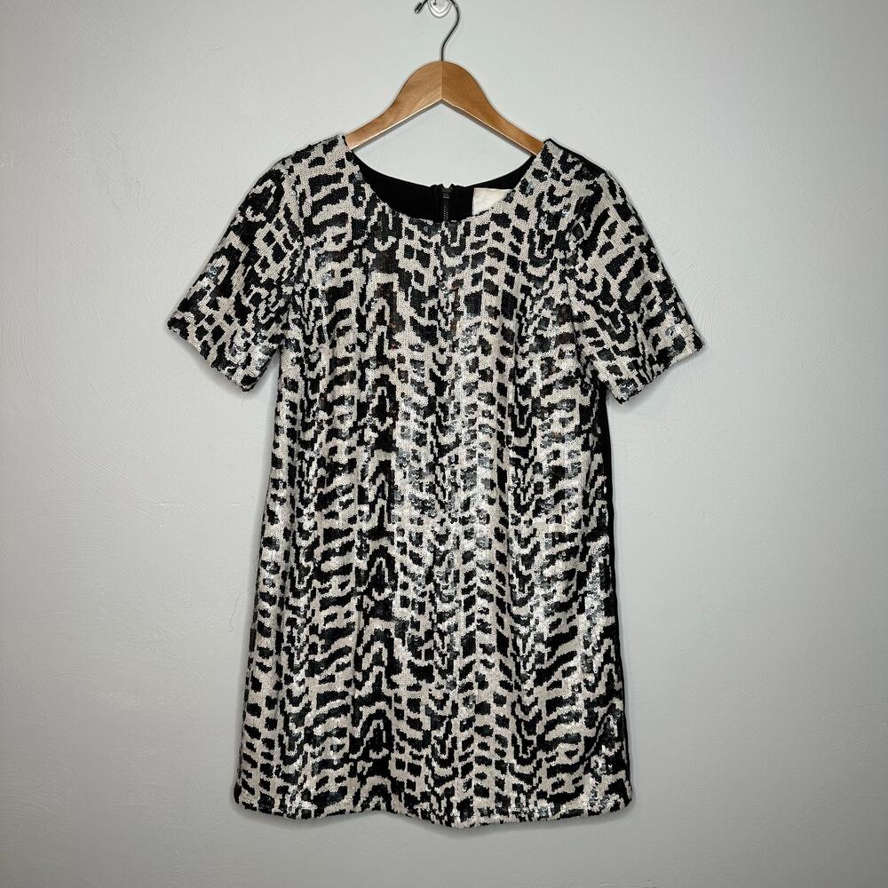 J.O.A. White & Black Sequin Jungle Pattern Shift Dress